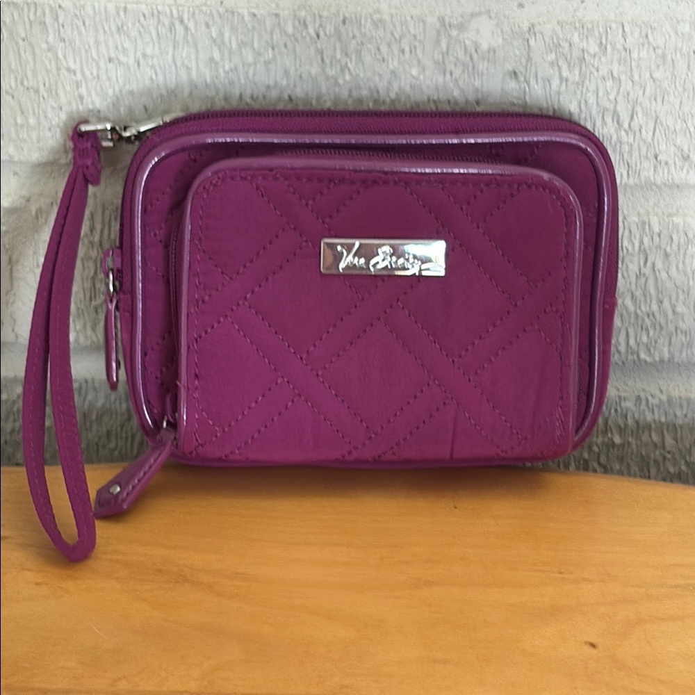Vera Bradley Purple Wristlet Clutch Wallet Cardholder Zip Around Phone Case - Picture 8 of 8